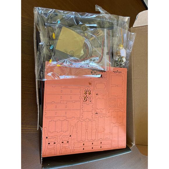 Magic Library Nook Book Kit - Picture 3 of 3